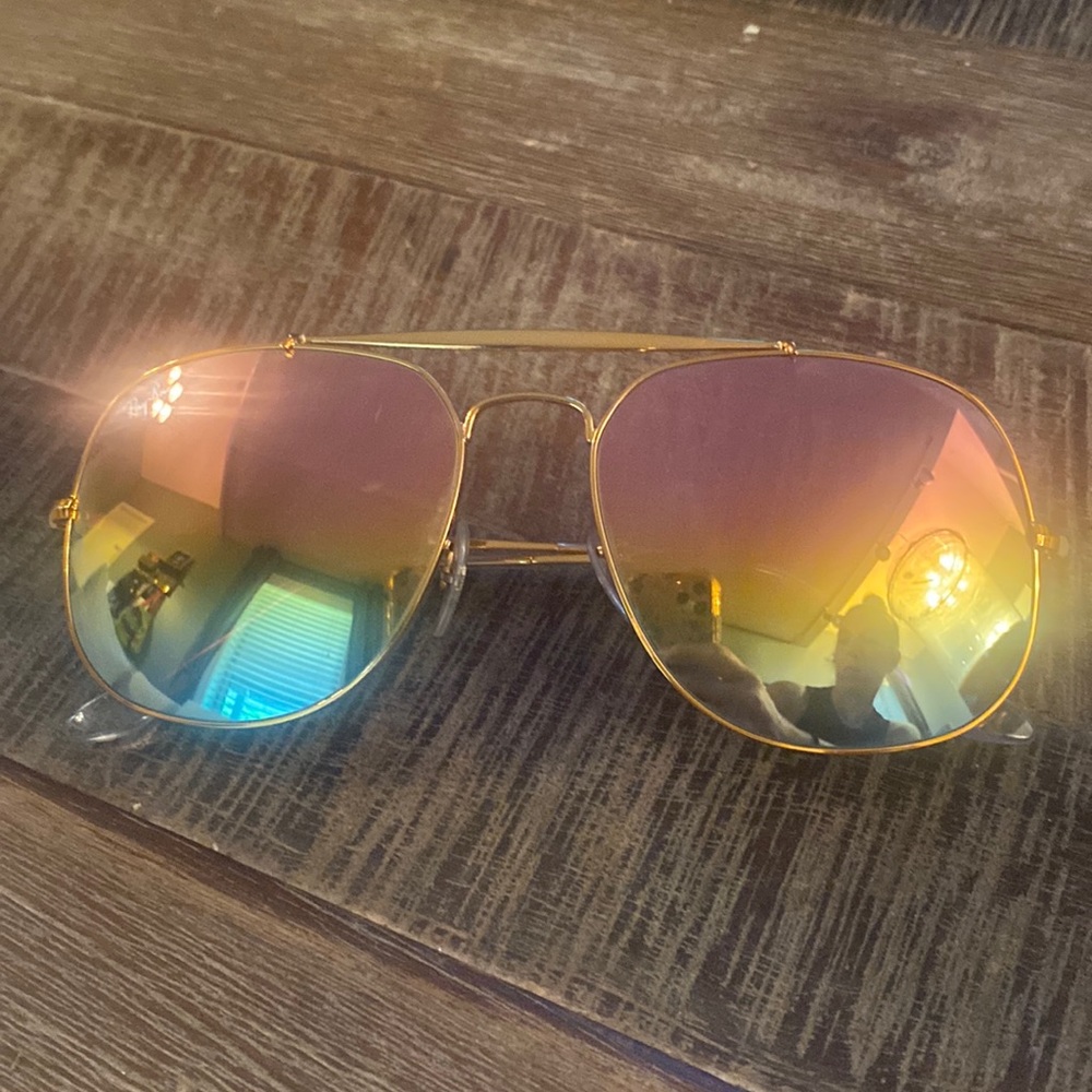 Ray Ban Aviators - Rainbow Lens